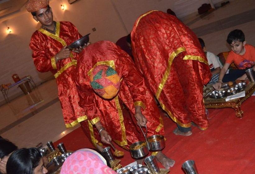 هتل Vijayvargiya Dhani