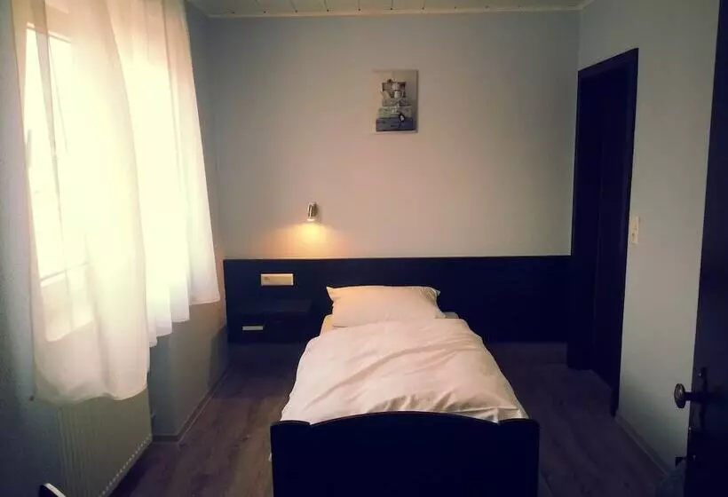 Zip Hotel Lingenfeld