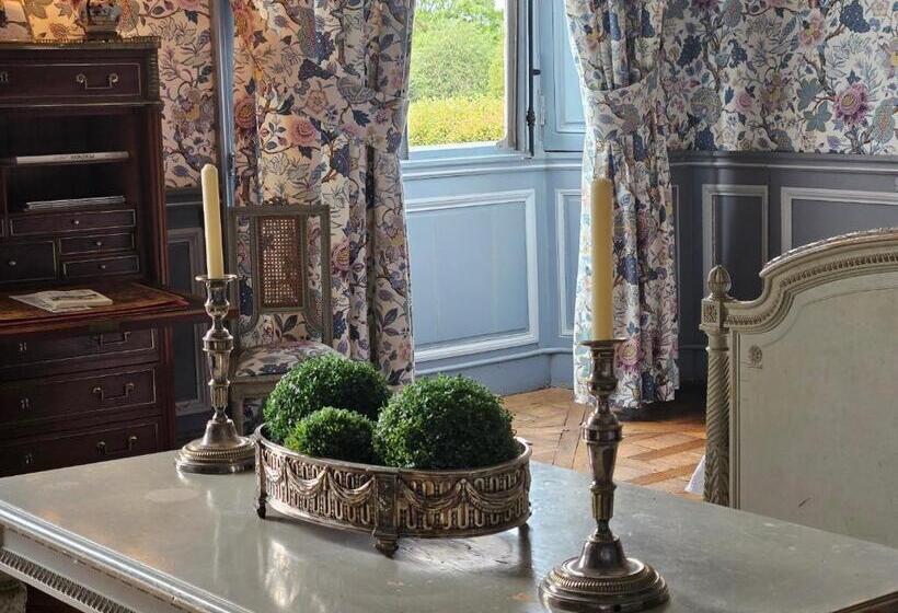 צימר Chateau De Craon