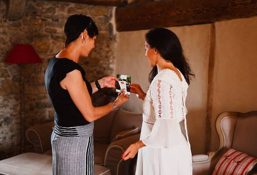 مبيت وإفطار Demeure De La Carmine, Sejour Bien Etre D Exception, Piscine, Hammam, Champagne