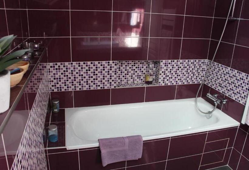 민박 L Alisier Chantant