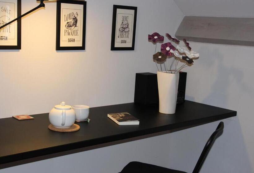 민박 L Alisier Chantant