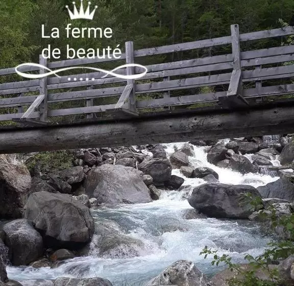 تختخواب و صبحانه La Ferme De Beauté