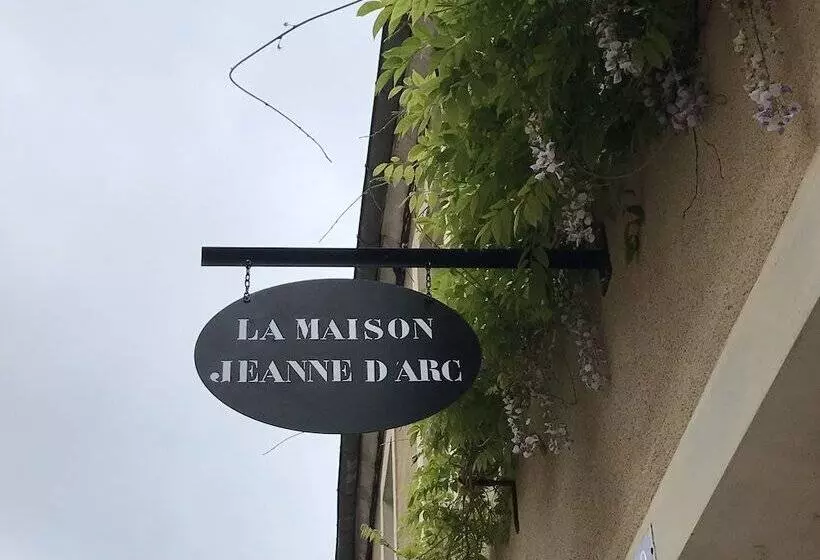 ベッドアンドブレックファースト La Maison Jeanne D Arc