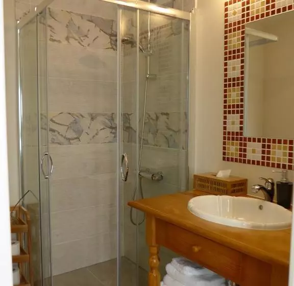 Aamiaismajoitus (B&B) La Pillebourdiere