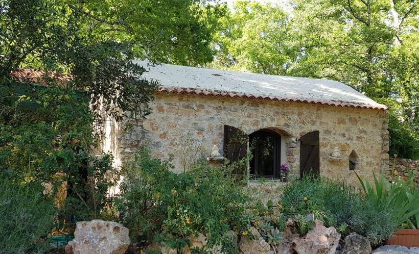 ベッドアンドブレックファースト Le Donjon Des Combes Et Son Spa