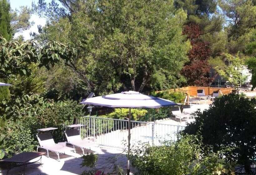 ベッドアンドブレックファースト Le Laou