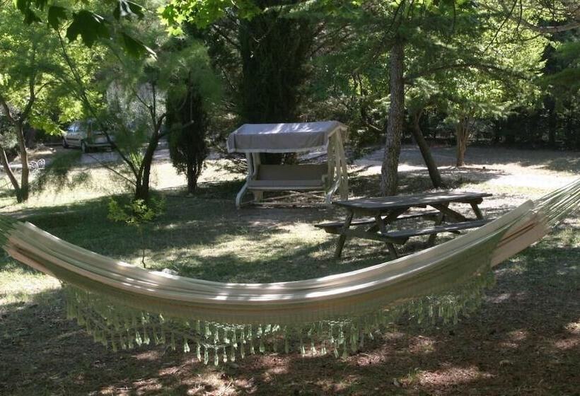 ベッドアンドブレックファースト Le Laou