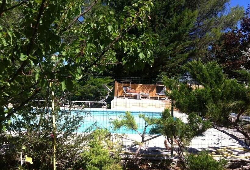 ベッドアンドブレックファースト Le Laou