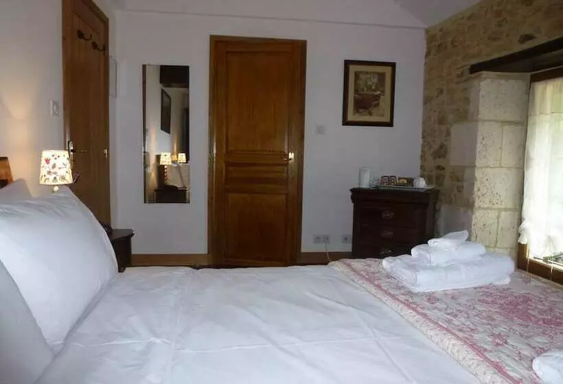ベッドアンドブレックファースト Moulin Du Fontcourt Chambre D Hôtes