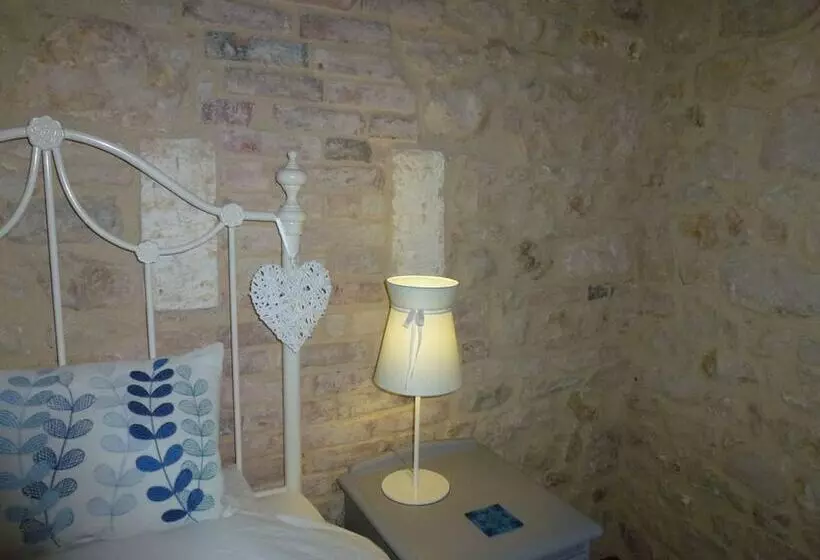ベッドアンドブレックファースト Moulin Du Fontcourt Chambre D Hôtes