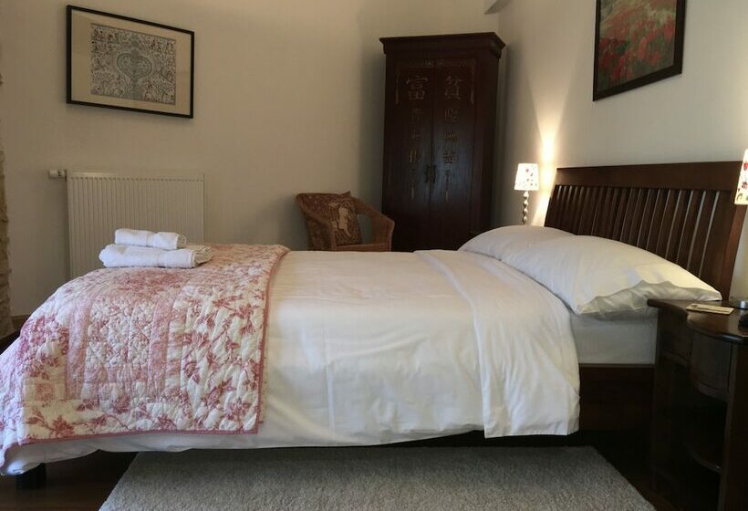 ベッドアンドブレックファースト Moulin Du Fontcourt Chambre D Hôtes