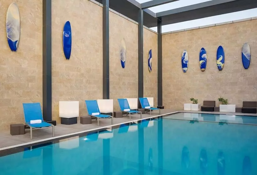 ホテル Aloft Dhahran