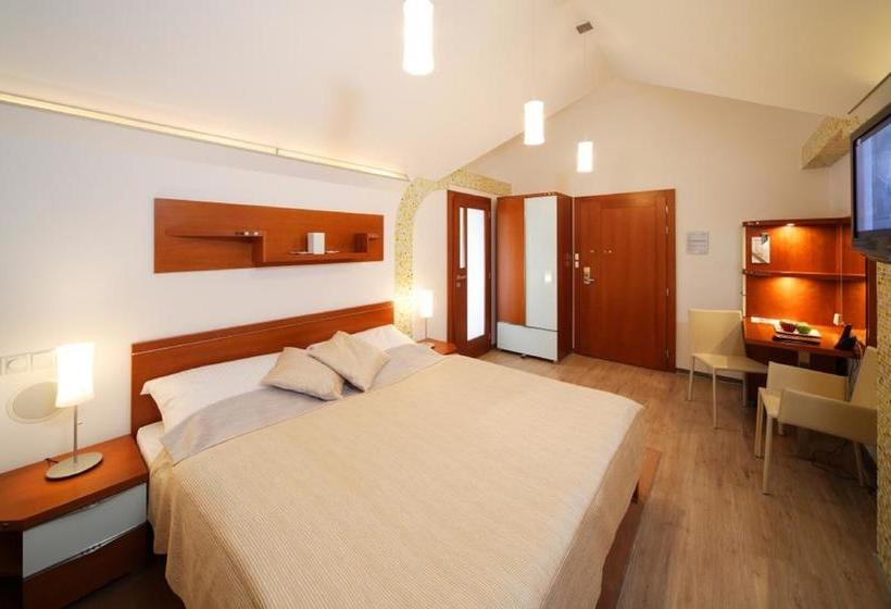 בית מלון כפרי Enchanté