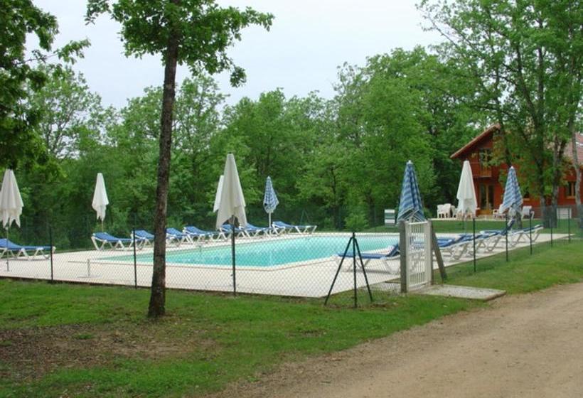 Maison De 2 Chambres Avec Vue Sur Le Lac Piscine Partagee Et Jardin Amenage A Lachapelle Auzac