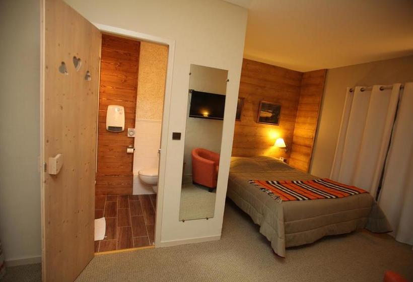 هتل Hôtel Restaurant La Ferme Du Père François