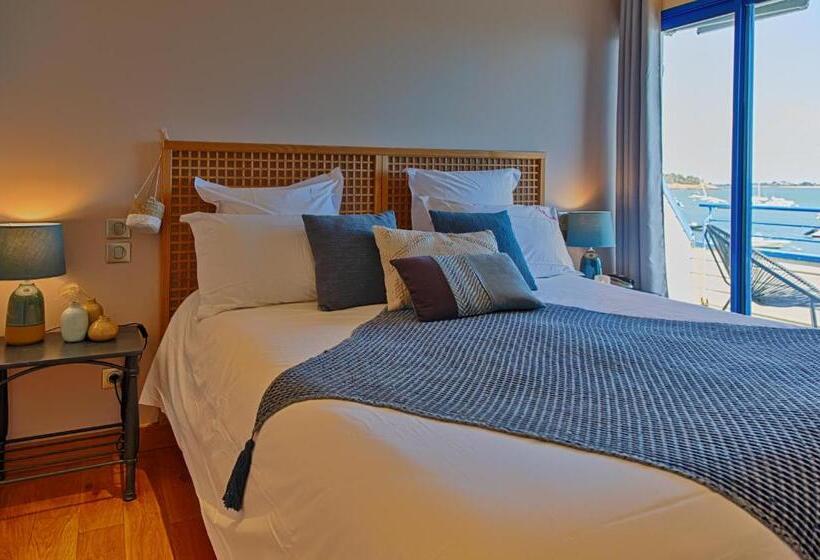 Отель Restaurant Les Venetes