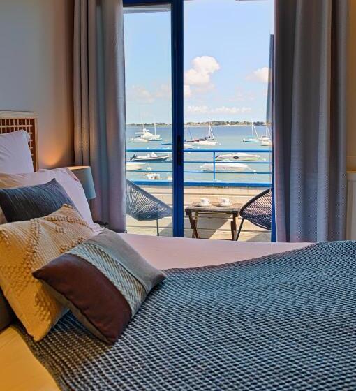 Отель Restaurant Les Venetes