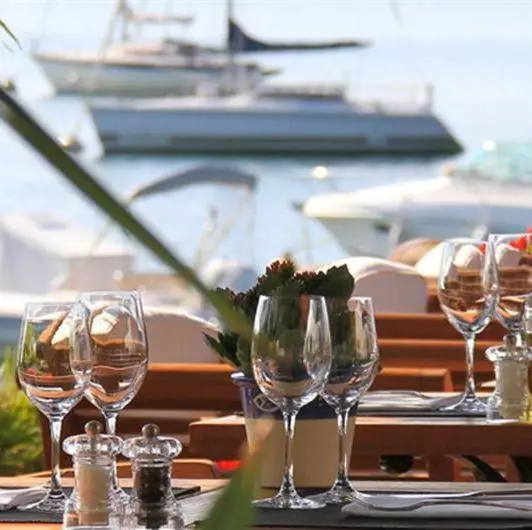 ホテル Restaurant Les Venetes