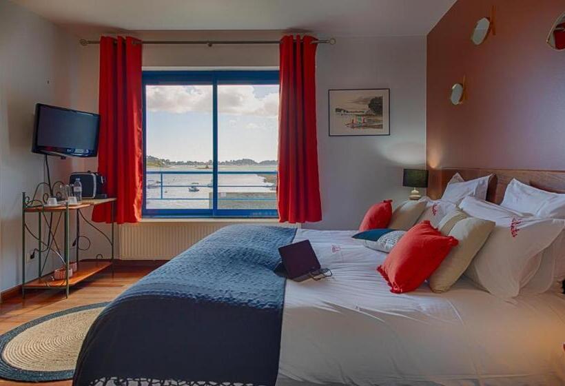 Отель Restaurant Les Venetes