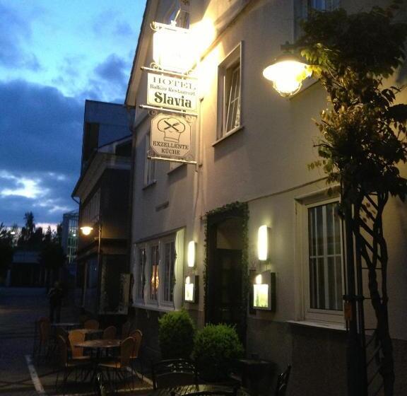 ホテル Slavia