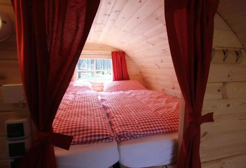 リゾートホテル Azur Camping Wertheim