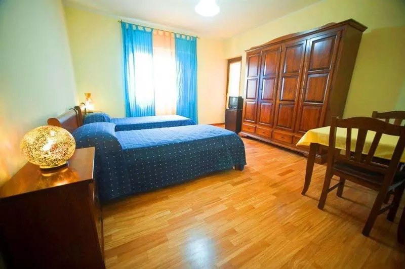 تختخواب و صبحانه Bed&Breakfast Villa Tea