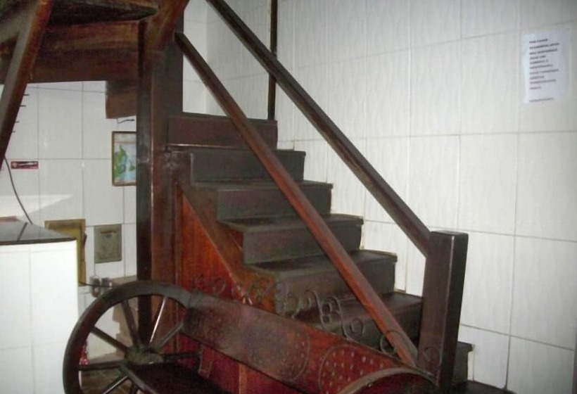 酒店 Meson Pousada