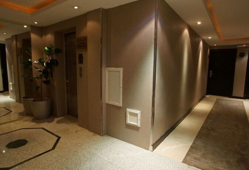 בית מלון כפרי Almuhaidb Tahliya Olaya