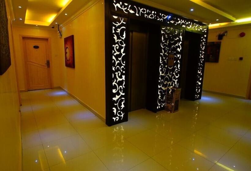 בית מלון כפרי Almuhaidb Tahliya Olaya