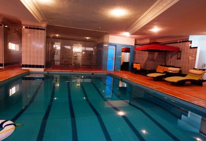 בית מלון כפרי Almuhaidb Tahliya Olaya