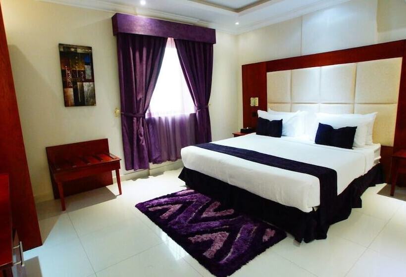 בית מלון כפרי Almuhaidb Tahliya Olaya