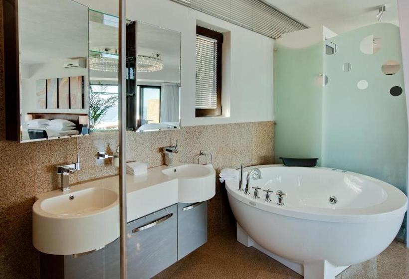 בית מלון כפרי Atlantic Gold