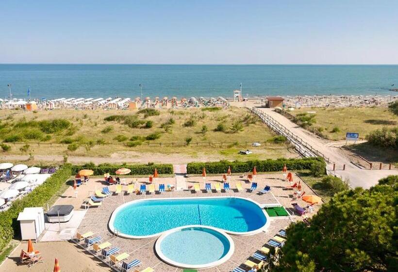 هتل Bertha Fronte Mare