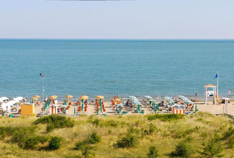 هتل Bertha Fronte Mare