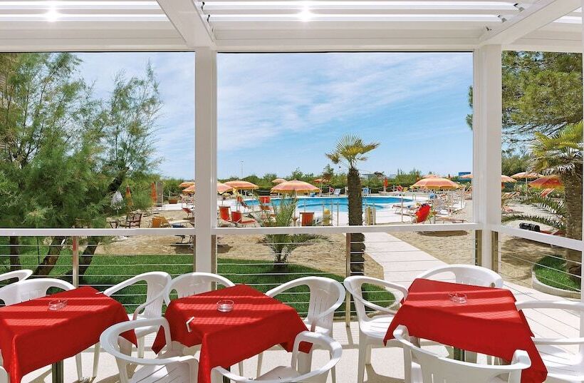 هتل Bertha Fronte Mare