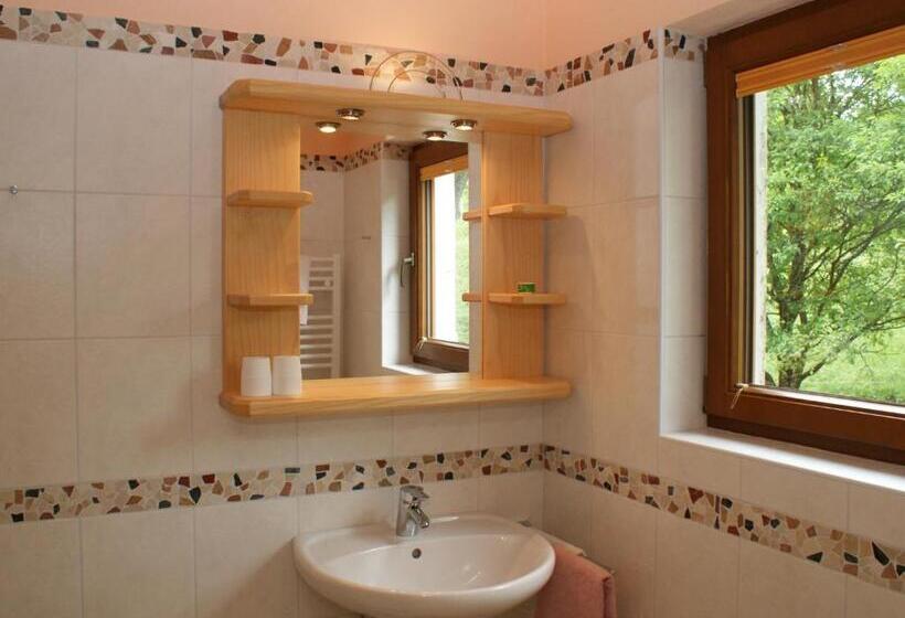 فندق Biobauernhof Nussbaumer