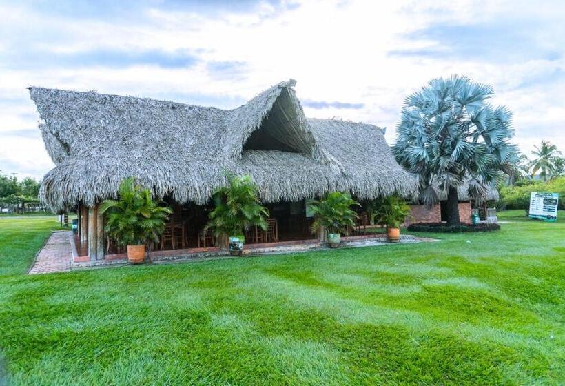 هتل Brisas La Gaviota Mariquit Tolima