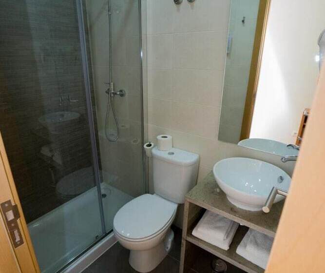 هتل Estrela De Arganil   Luis Simões & Conceição, Lda