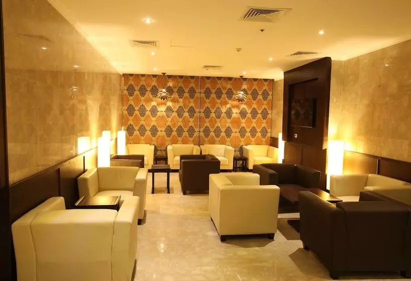 هتل Golden Ocean