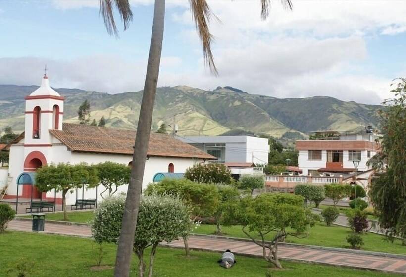 Hotel Hostal El Parque Tababela