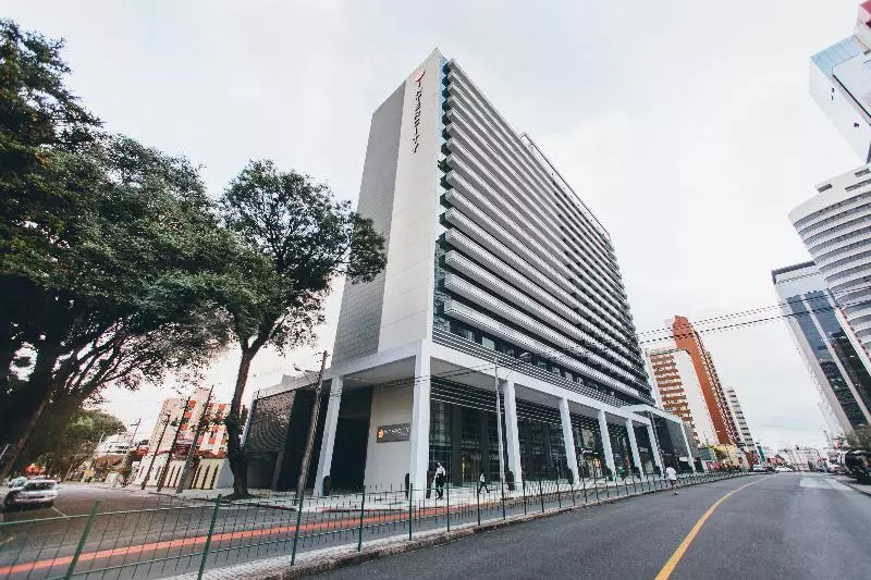 هتل Intercity Curitiba Centro Civico