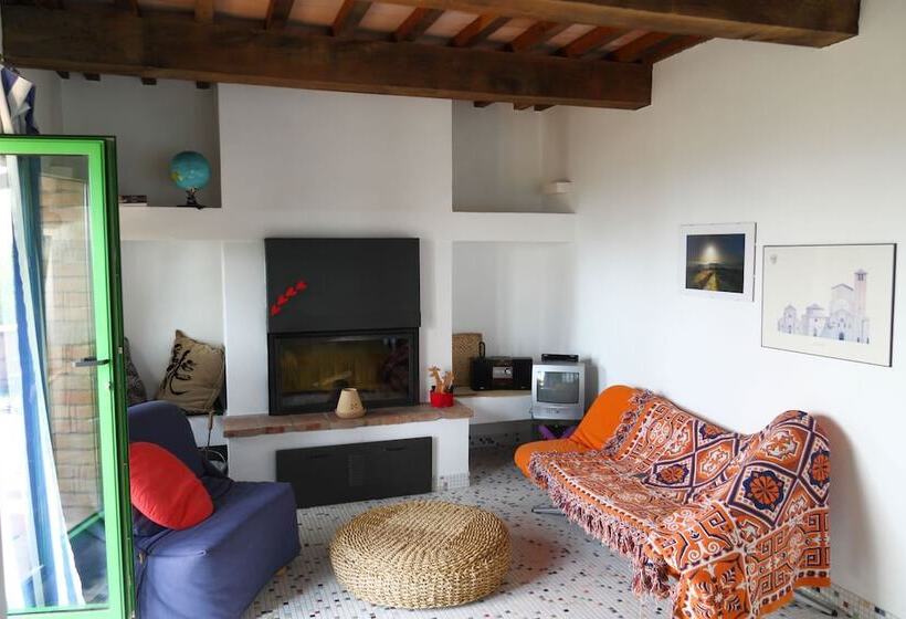 هتل La Casetta Nel Bosco