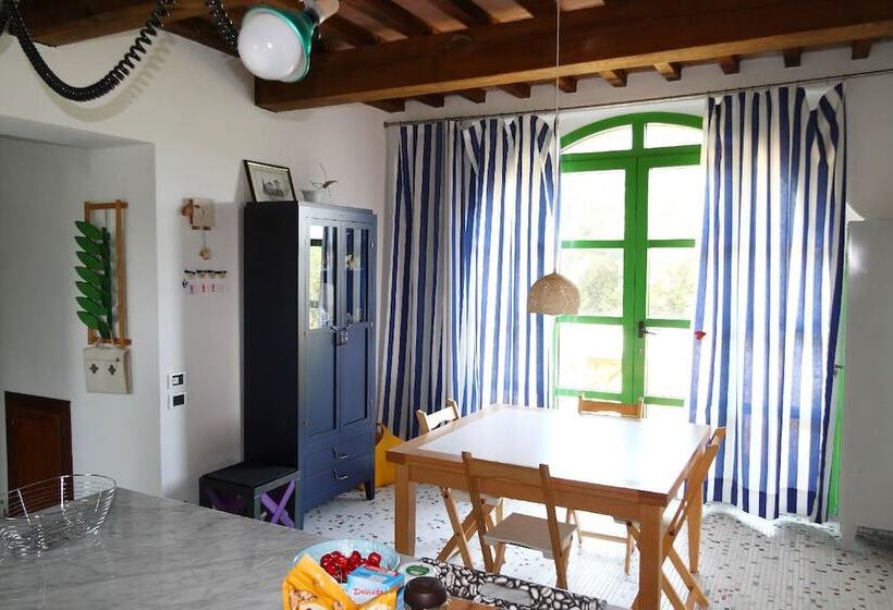 هتل La Casetta Nel Bosco