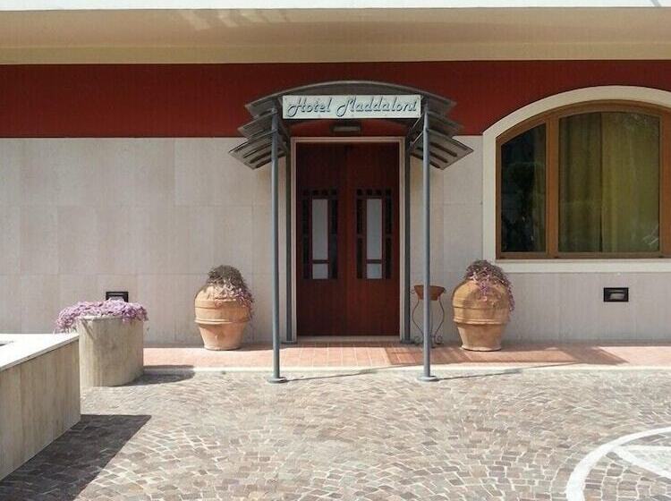 酒店 Maddaloni