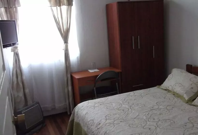 ホテル Mediterraneo B&b