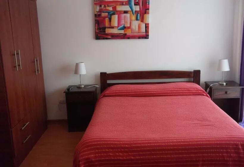 ホテル Mediterraneo B&b