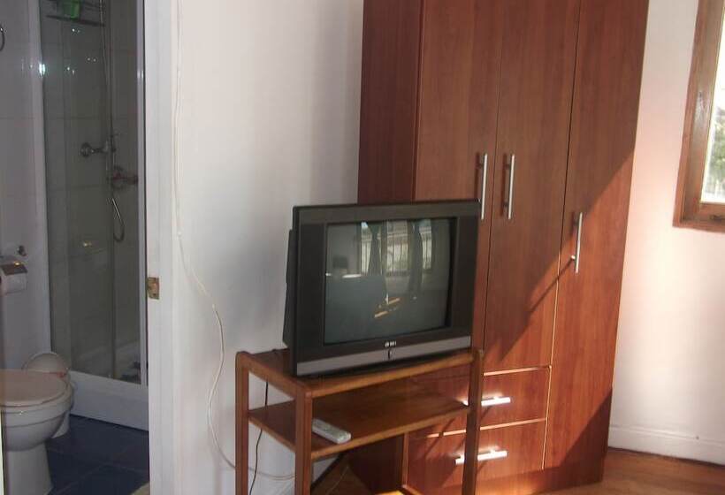 هتل Mediterraneo B&b