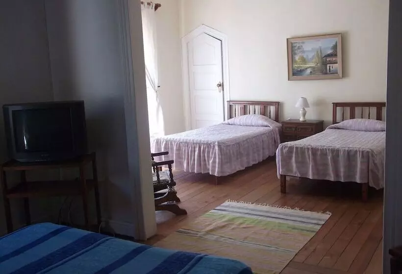 ホテル Mediterraneo B&b