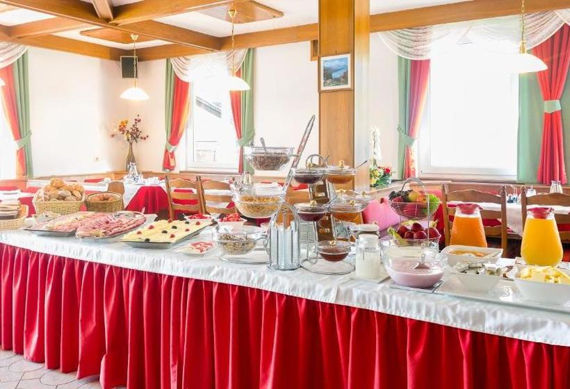 בית מלון כפרי Pension Helios